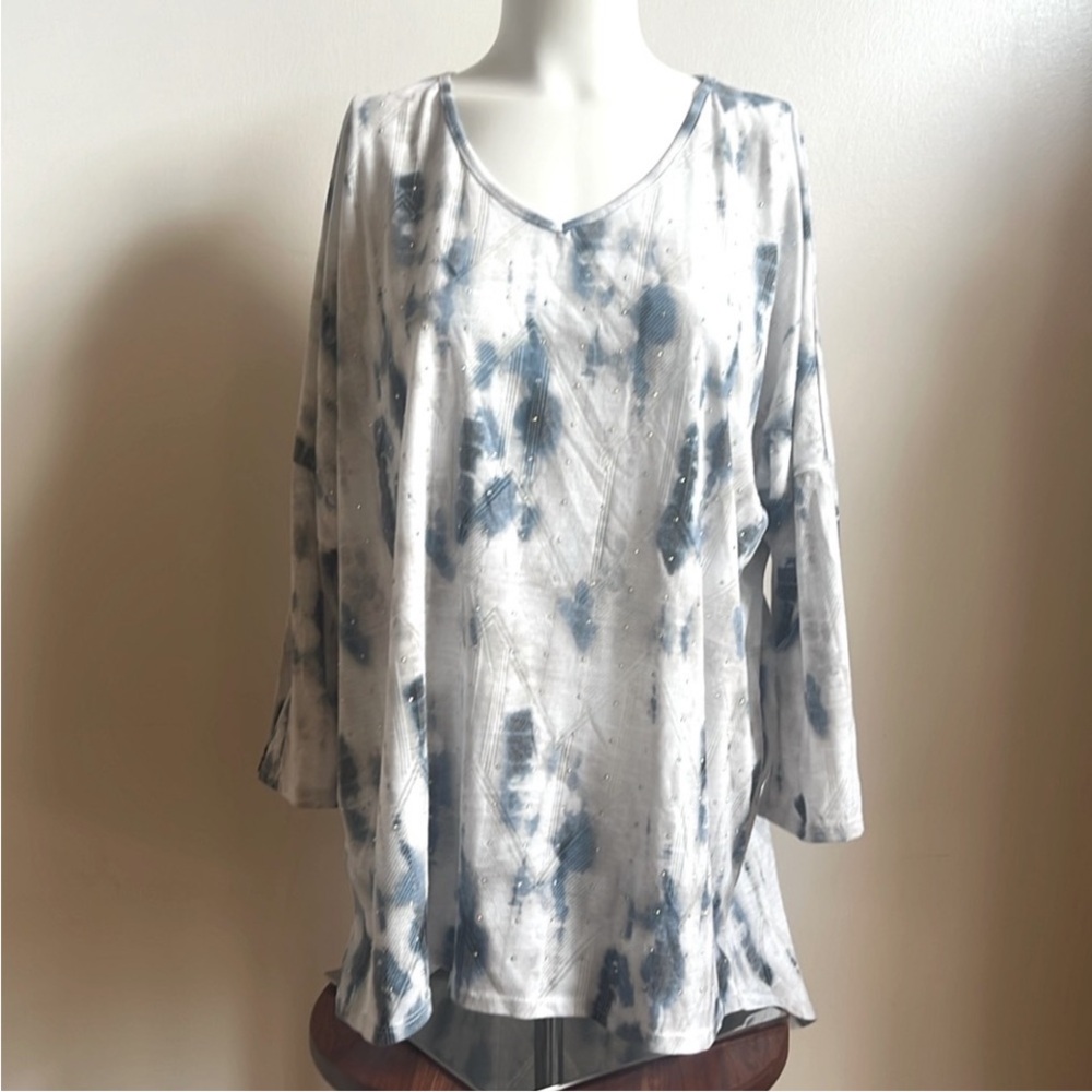 Tribal Blue and White Women's Tunic with studded details. NWT